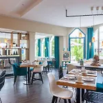 The Originals Boutique La Villa Ouest & Spa 